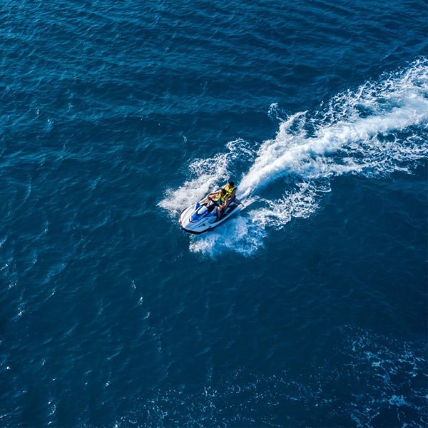 Passeio de lancha e jet-ski, foto 1